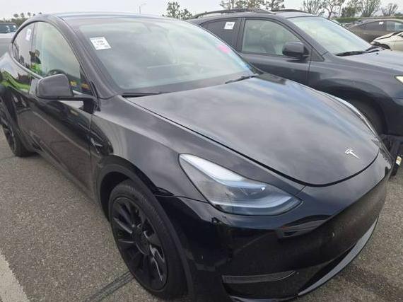 TESLA MODEL Y 2022 7SAYGAEE8NF533475 image